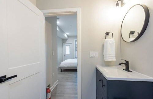 Modern LUX 2BR Apartment in DC with Patio - Foto 13