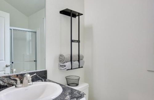 Private Pond and Dock! Cozy Cabin in Southern Oregon - Foto 15