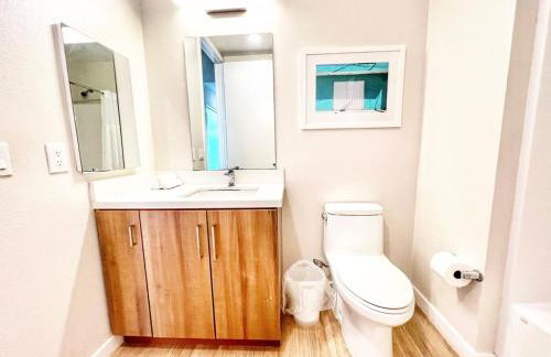 Beautiful One Bedroom Apartment With View of City - Foto 16