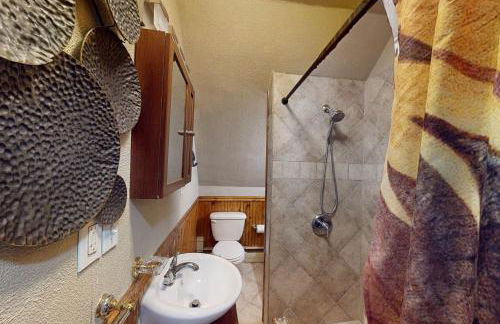 Provincetown Bliss - Photo 10