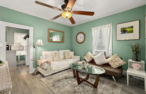 Casa Maria 3- Historic Charming Apt, Steps to everything downtown! - Foto 1