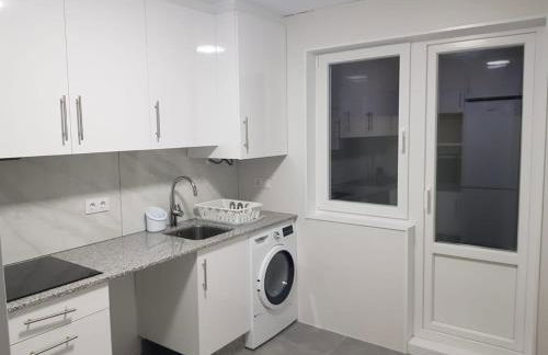 5 bedroom apartment 900 meters from the beach - Foto 2