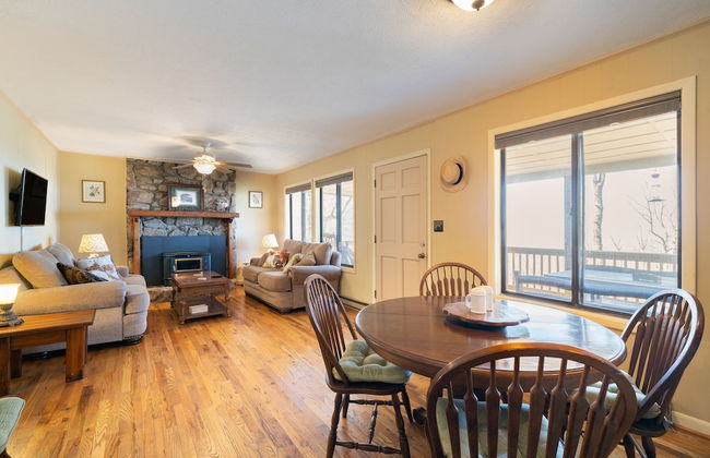 Ash Vale by Avantstay Spacious Deck w Views Ping Pong Table - Foto 7