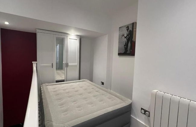 Spacious1br-6guests-walktoshops-fastwifi - Photo 3