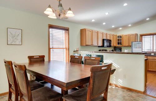 5 Mi to Sno-Eagles Trails Lakefront Getaway! - Photo 6