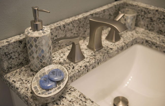 Walk to the Silos 3 Bed 1960 s Bungalow Near Baylor - Foto 14