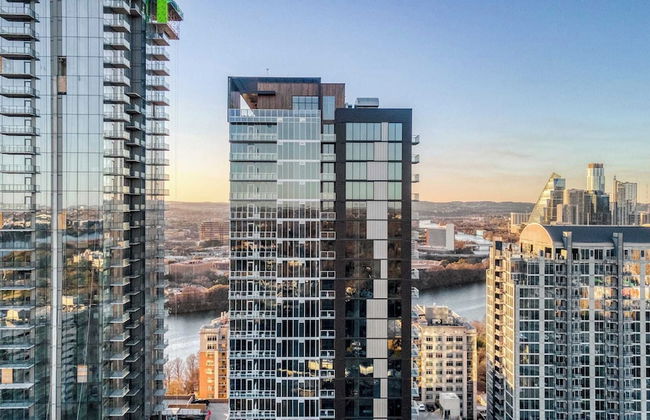 New Austin High Rise Near DT Luxe Amenities, Rooftop Pool, Gym+yoga Studio - Photo 36