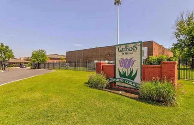 1 Bed Apartment next to SW Integris near Downtown - Photo 23