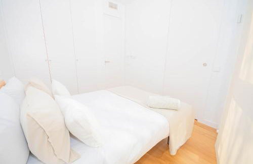 For You Rentals Bonito y acogedor apartamento TEMPORAL cerca al Estadio Bernabeu - Madrid VDS280 - Photo 18