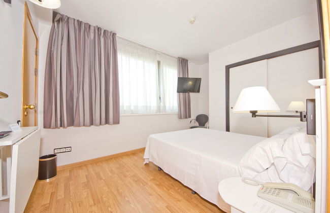 Aparthotel Atenea Valles - Foto 9