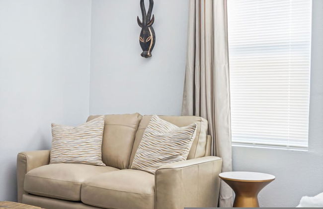 Adorned Studio 3min-asian Dist Rain Shower - Photo 10