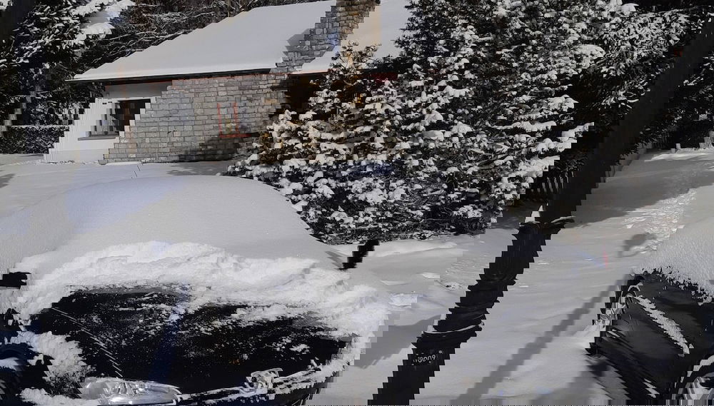 Spacious Chalet near Forest - Foto 1