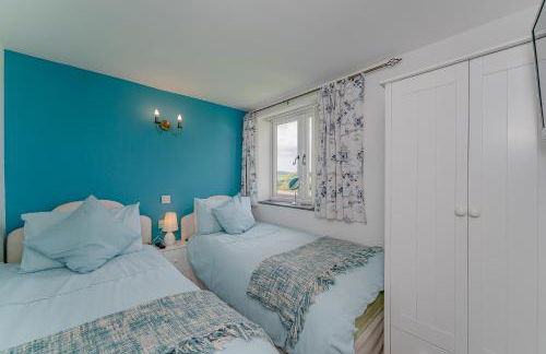 Crown Cottage - Photo 12