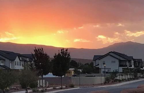 Ocotillo Spring Resort 44 Sky Fire Private Brand-New Home, Private Hot Tub, and Community Pool - Foto 66