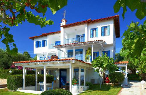 Apartment in Elia Beach with a shared pool - Photo 21