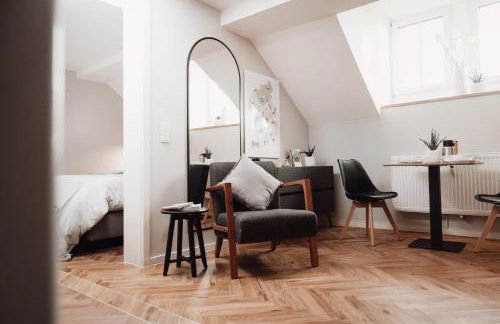 DOM Apartment IV - modern & zentral mit kostenfreiem Parkplatz - Photo 2