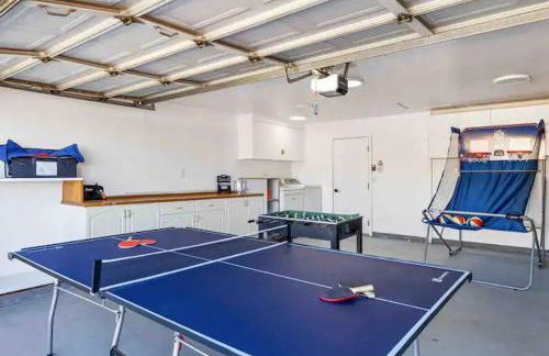 Havana House oasis with pool spa firepit game room and Mountain Views Be away from the city rules - Foto 29