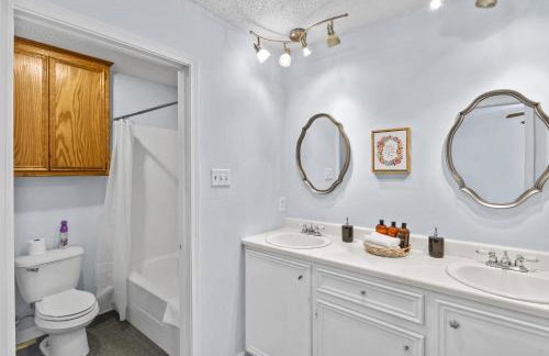 15 Min to LSU & Downtown Oak Hills Place Hideaway - Foto 21