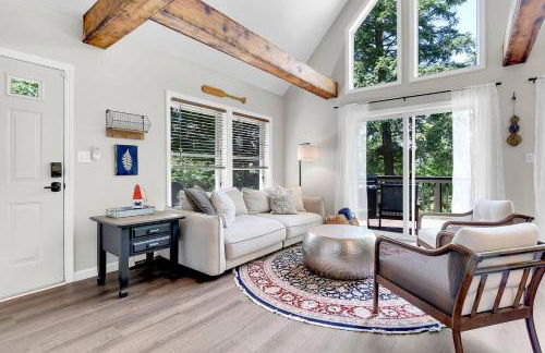 Waterfront Access with Kayaks Private Deck and a Firepit - Photo 15