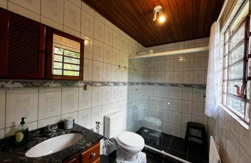 Casa em Friburgo com piscina, lareira suíte & quarto ATENCAO SABADO DIA 18 DE ABRIL TERA FESTA NA CHACARA - Foto 6