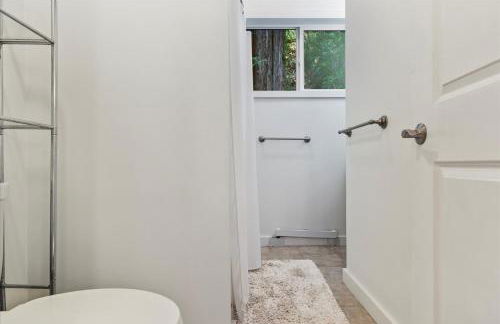 The Wood Chalet Hot Tub BBQ Redwoods - Foto 26