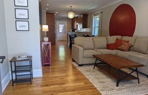 Casa Rosa - 2BR West End Bungalow - Foto 1