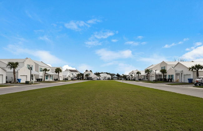 Beautiful Coastal Chic Home for 9 + Neighborhood Pool in Panama City Beach - Foto 48