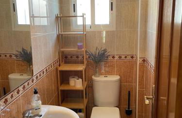 Oasis en la playa con piscina - Foto 56