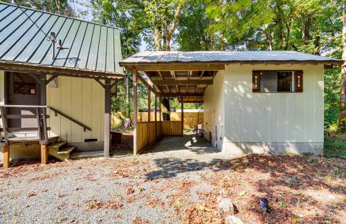 Walk to Skykomish River: Wooded Escape w/ Fire Pit - Foto 22