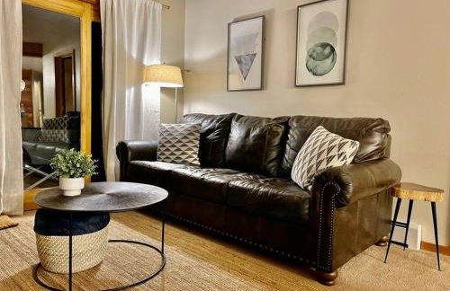 Cozy Ski Condo + Hot Tub + Fireplace + Heated Pool - Foto 2