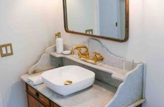 Cozy Renovated Vintage Modern House Downtown! - Foto 15