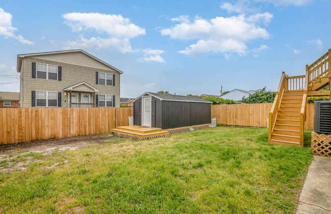 The Graceful Pelican Lakeview w Kayaks and Trail - Foto 26