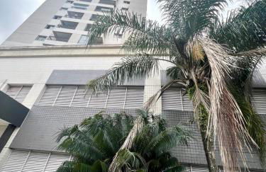 Ape bem localizado c/ piscina - Foto 24