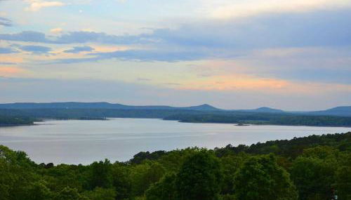 Luxury Family Retreat - Greers Ferry Lake Views! - Foto 2