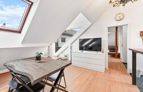 ZF03 Apartment für Monteure Stuttgart Zuffenhausen - weitere Schlafzimmer für zusätzliche 15 Personen im Haus vorhanden und an weiteren Standorten LS-CrewComfort - Foto 2