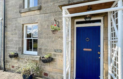 Blue House Cottage - Photo 14