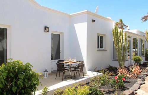 Charco del Palo Bungalows - Photo 67