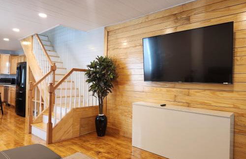 Nestled Away- Comfortable 3BDRM, Central Location - Foto 4