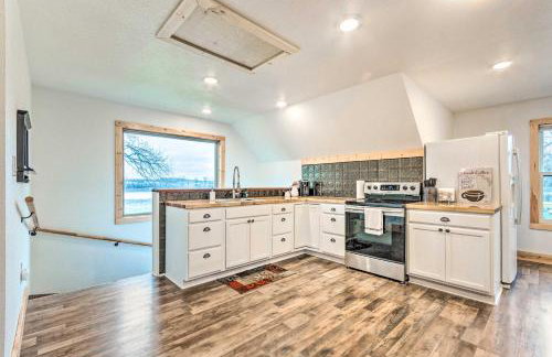 Spacious Apt Overlooking AR River Near Dtwn! - Foto 11