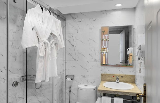 Palace Gate Hotel & Residence by EHM - Photo 33