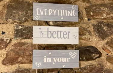 Pieman's Cottage - Pulborough, West Sussex Cottage - sunny courtyard - Foto 4