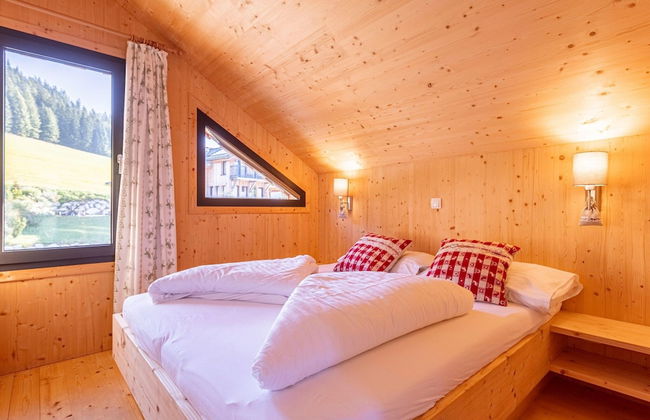 Attractive Chalet With Infrared Sauna - Photo 3