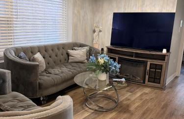 Cozy & Near Downtown & Hyde Park - Foto 2