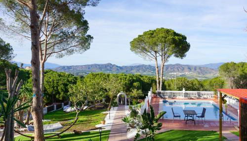 Apartamentos Dos Carneros - Photo 4, Garden view
