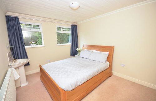 The Sheriff House - Beautiful large property in Wroxham, perfect for family holidays - Photo 17