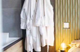 Ecrin des Alpes, Jacuzzi, Netflix, Ambiance chalet - Foto 12