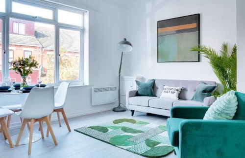 Modern 2 bedroom flat - 15 minutes to Liverpool - Foto 11