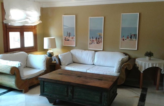 Large Beach Side Villa Near Marbella - Foto 2