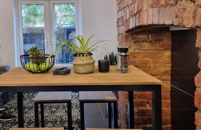 Astonishing House With Outdoor Seating BBQ - Foto 2