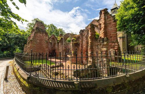 *NEW* Little Pyecroft House, Chester - Photo 80